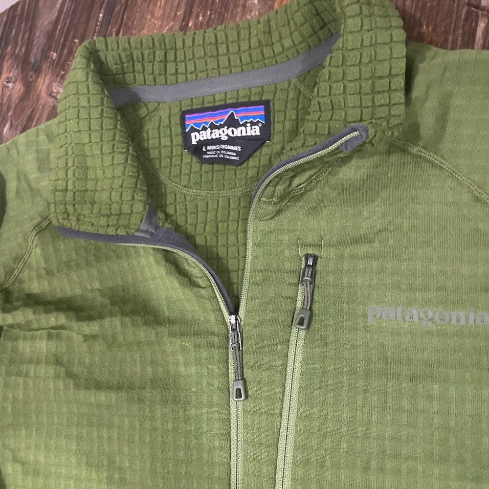 Patagonia Men’s R1 Quarterzip